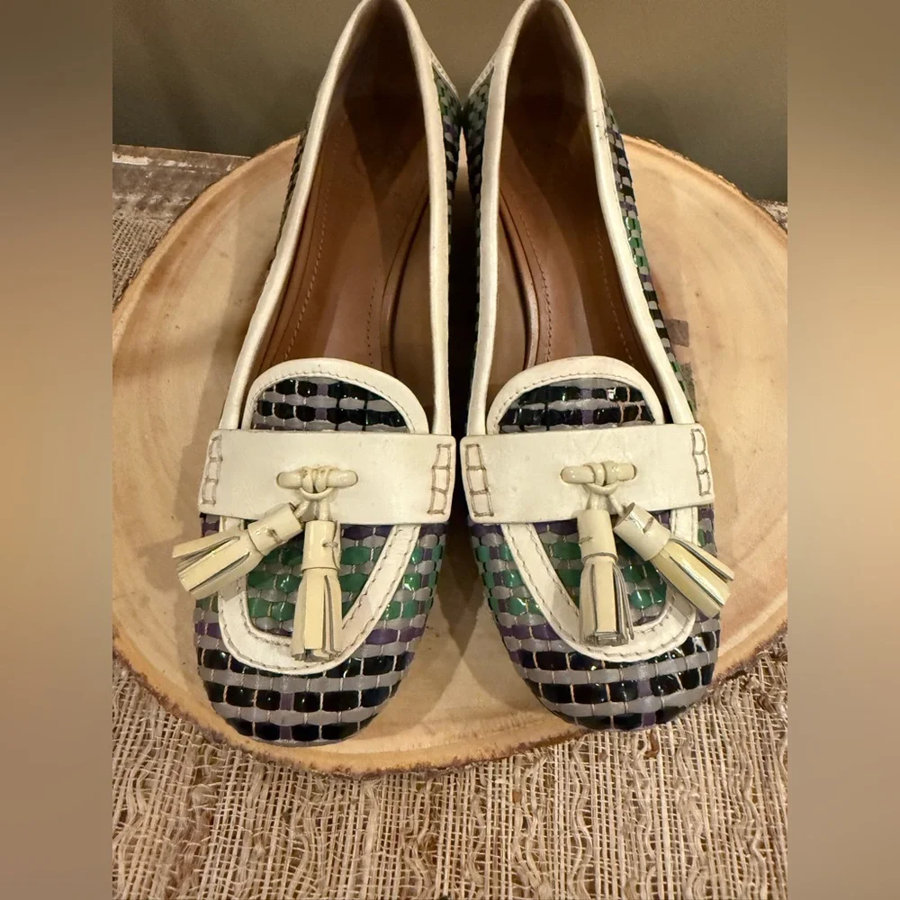 Tory Burch Careen 50MM Basket Weaved Leather Tassel  Loafer‎ Pumps Size 9.